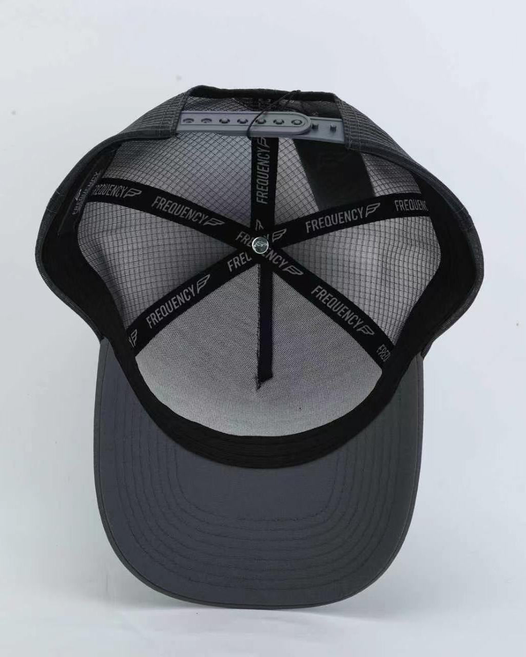 Mens Resolve Mesh Cap - Grey